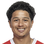 A. Valencia (Ecuador)